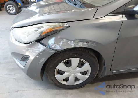 2016 Hyundai Elantra Se z USA, uszkodzony, nr VIN KMHDH4AE3GU647017